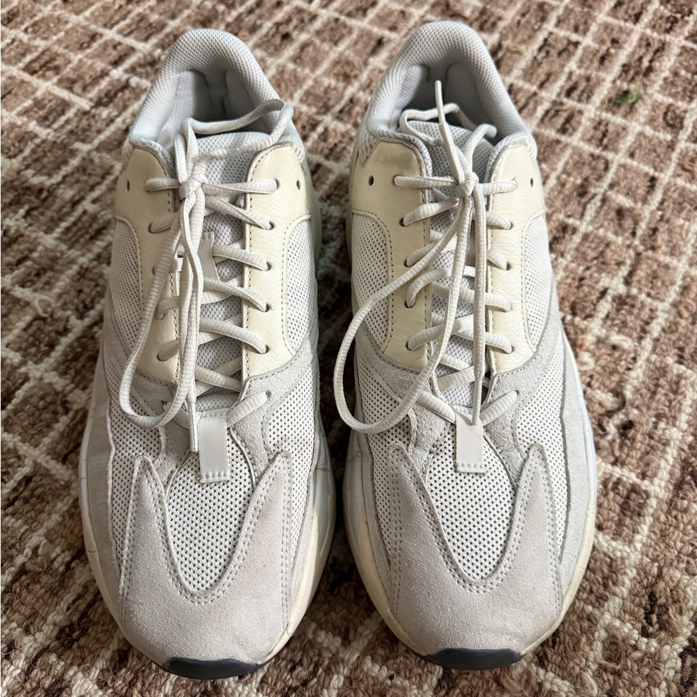 Men’s Yeezys 700 || Size 12 || Gently Worn